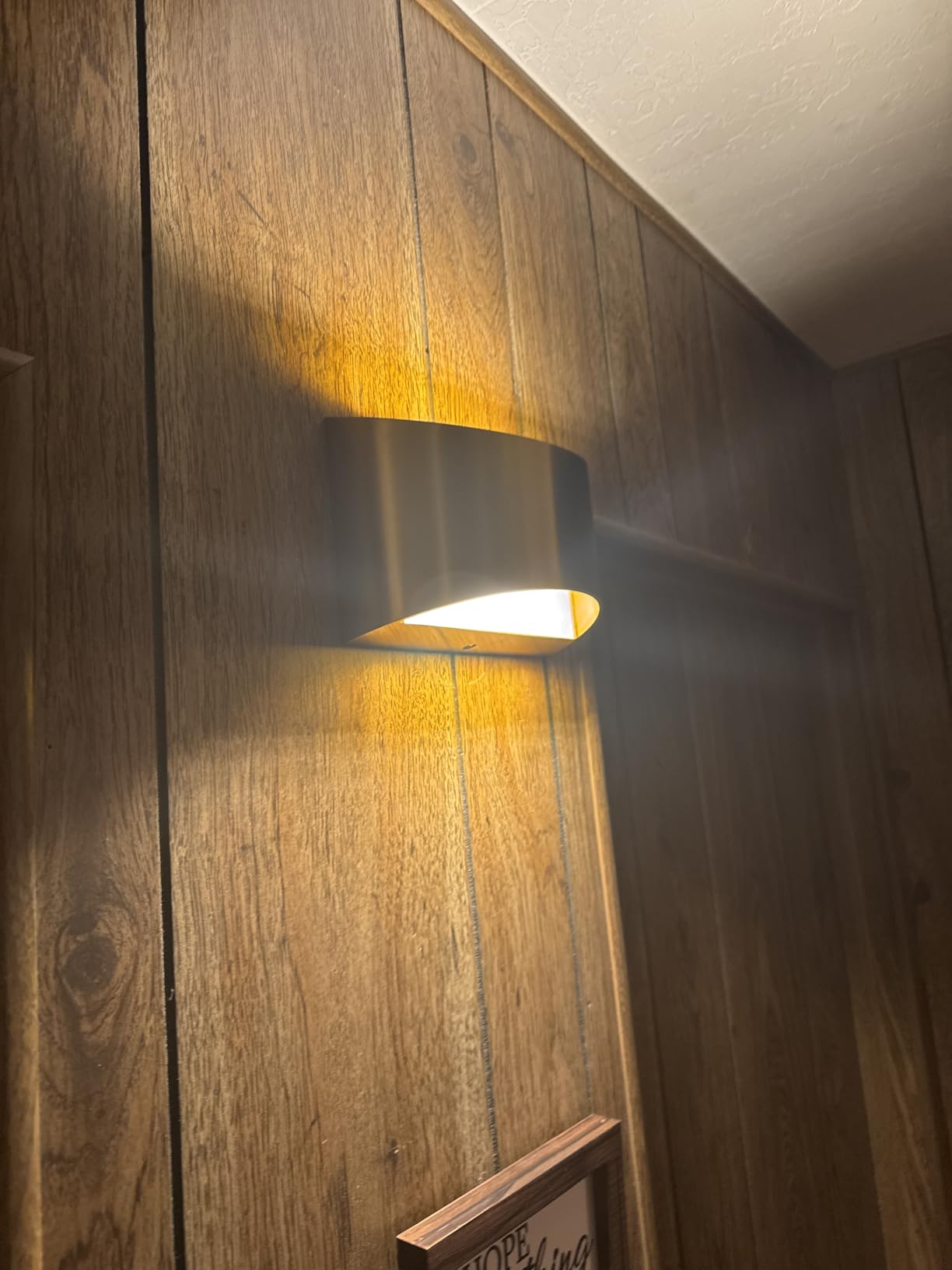 Aipsun Black Modern LED Wall Sconce Indoor Wall Lights 1 Pack Hardwired Up and Down Wall Mount Light for Living Room Bedroom Hallway Corridor Conservatory Warm White 3000K(with G9 Bulbs) customer photo 2