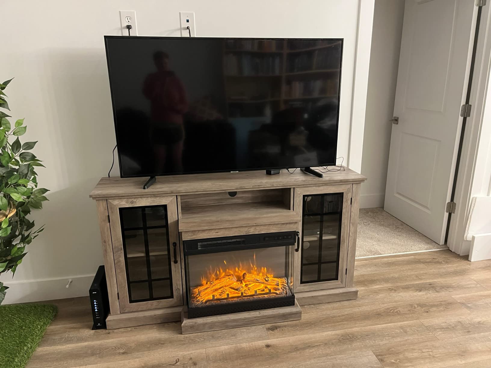 AMERLIFE 3-Sided Glass Fireplace TV Stand for TVs up to 65'' with 12 Color, Media Entertainment Center Console Table with Doors Closed Storage, White customer photo 2