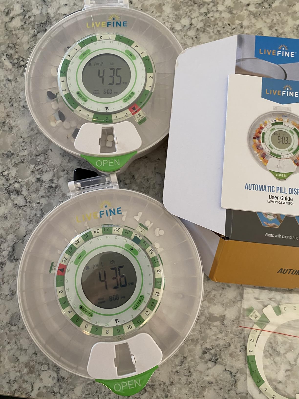 LiveFine 28-Day Automatic Pill Dispenser, 9 Dosage Rings, Frosted Lid customer photo 1