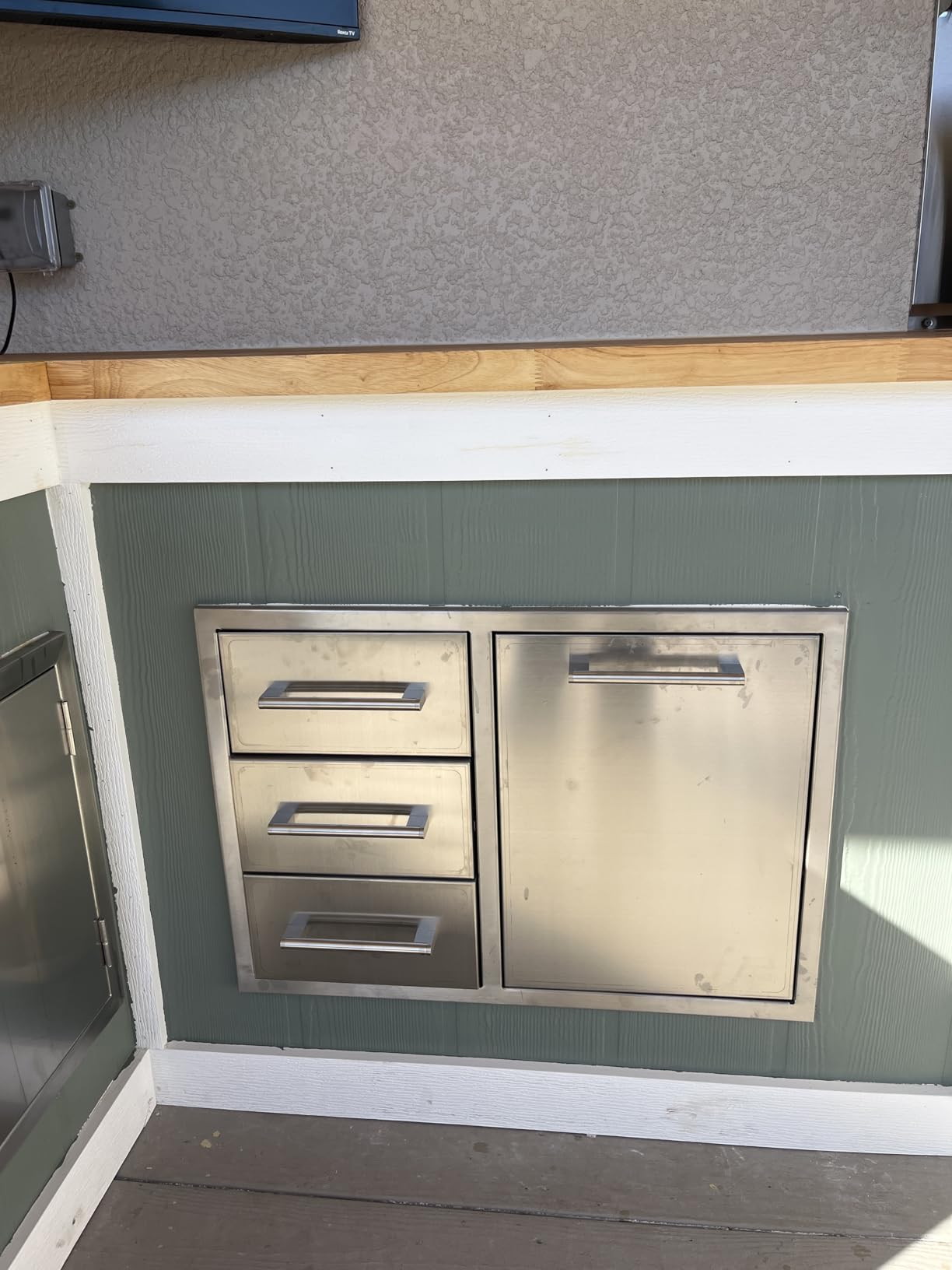 Outdoor Kitchen Drawer Combo, BBQ Access Trash Drawer Combo with Triple Stainless Steel Drawers(Left), Outdoor Kitchen for BBQ Island, Grilling Station, Outside Cabinet (28