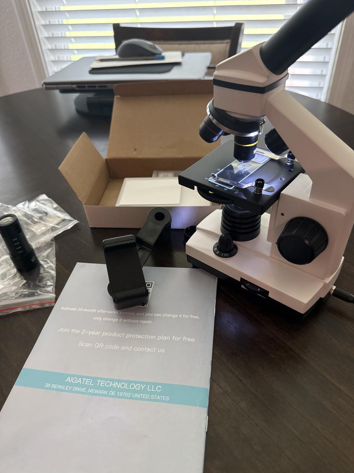 PalliPartners Compound Microscope for Adults & Students, 100X-2000X High-Power, Biological Microscope, School Lab & Home Education, with Slides Set & Phone Adapter customer photo 1