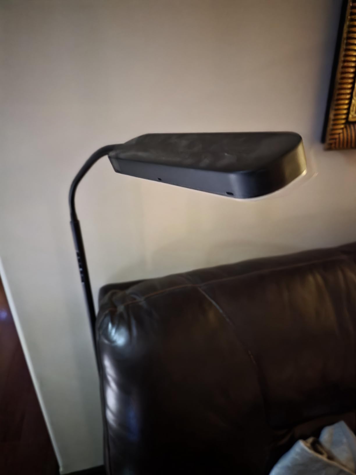 marctronic Floor Lamp, 18W 1800LM Super Bright LED Floor Lamp with Remote & Works with Smart Plug, Dimmable Timing Eye Caring Reading Lamps Floor Standing for Living Room Bedroom Office customer photo 2
