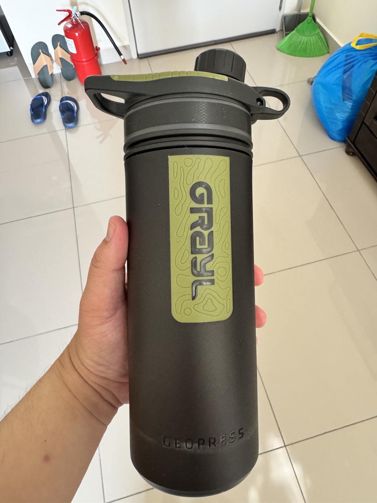 GRAYL GeoPress 24 oz Water Purifier & Water Filter Bottle, Black Camo | Purifies & Filters Water in 8 Seconds for Hiking, Backpacking, Camping, Survival & Travel, Removes Viruses & Bacteria customer photo 2
