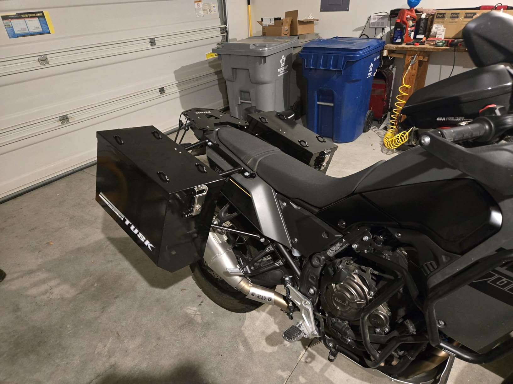 TUSK Aluminum Panniers V2 Large Black - 37L Motorcycle Side Cases Pair customer photo 1