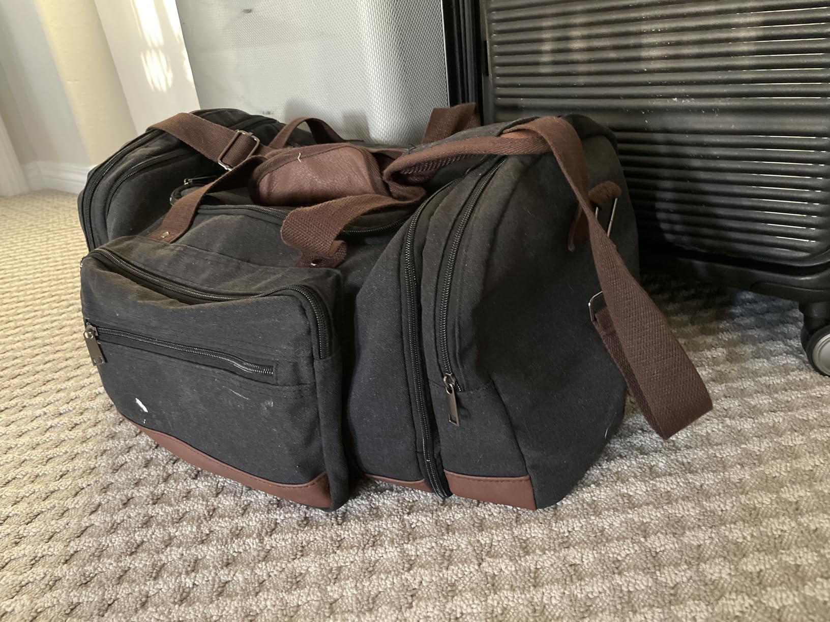 Litvyak Duffle Bag for Travel, 50L Canvas Travel Duffel Bags Overnight Weekend Gym Carry On Luggage Bag for Men & Women(Black) customer photo 1