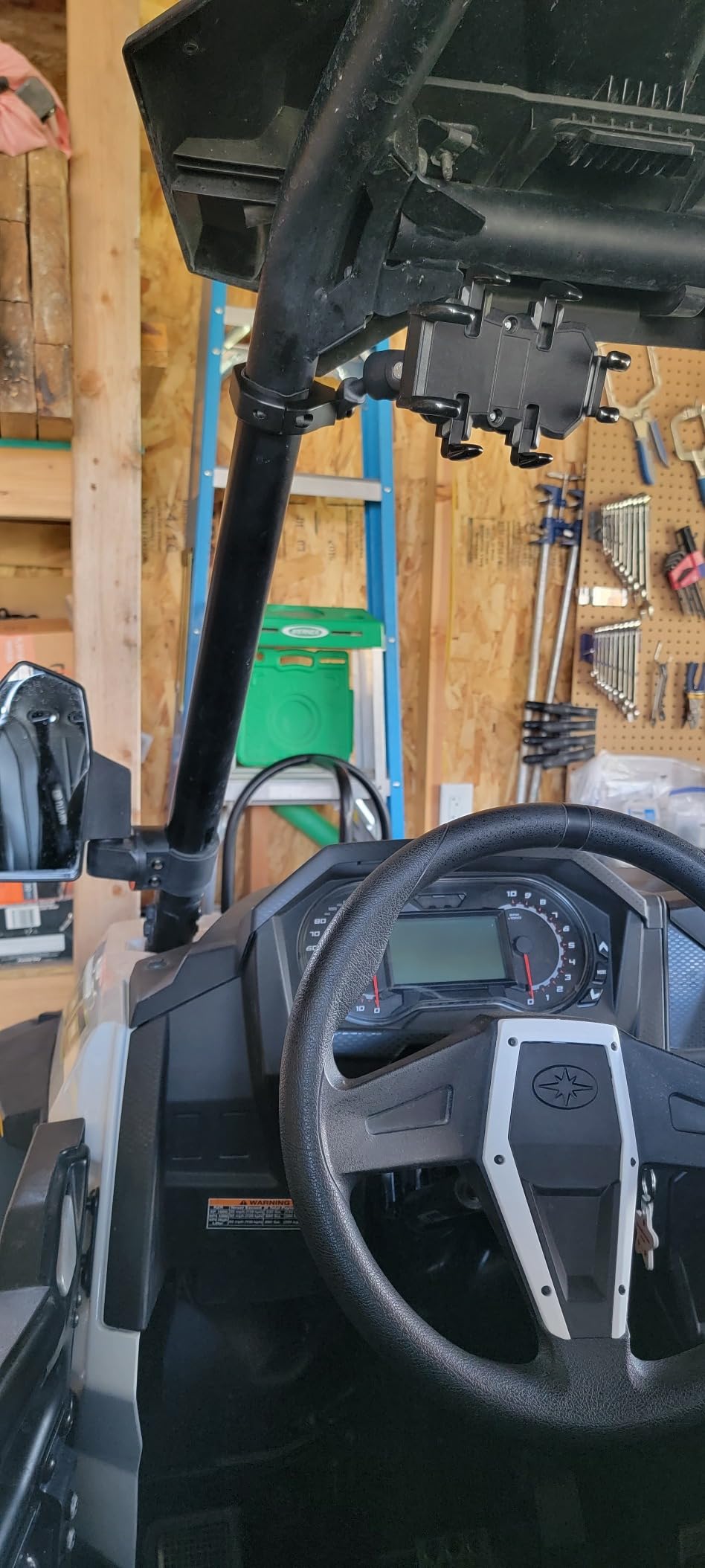 ZIDIYORUO Anti-Shake UTV Phone Mount Holder with Vibration Dampener customer photo 2