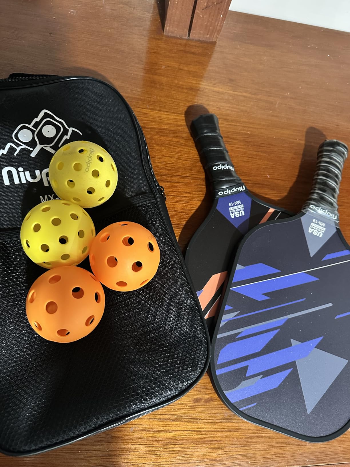 niupipo Pickleball Paddles Set of 2 or 4, USAPA Approved Fiberglass Pickleball Paddle Set with Balls and Bag, Polypropylene Honeycomb Core, Lightweight Pickleball Paddles for Beginners Men Women customer photo 2