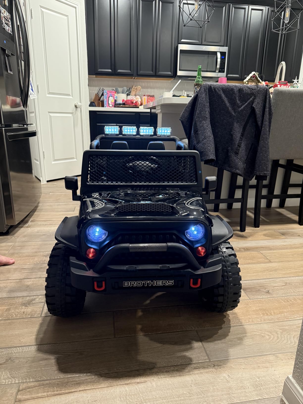 2 Seater Ride On Car, 24V 4WD Kids Electric Car | Remote Control, 4-Wheel Suspension, Bluetooth Speaker, Multi Music Modes, 3 Speeds, LED Lights, Ideal Gift for Kids Ages 3+ customer photo 1