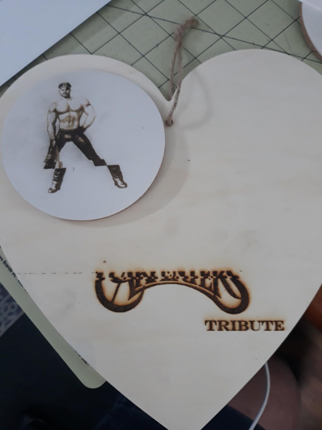 Glowforge Aura 6W Laser Engraver & Cutter with HD Camera & 12-in Workspace | Preview & Passthrough Slot - Beginner-Friendly Class 1 Safety Laser Engraving Machine for Wood, Leather & Dark Acrylic customer photo 2
