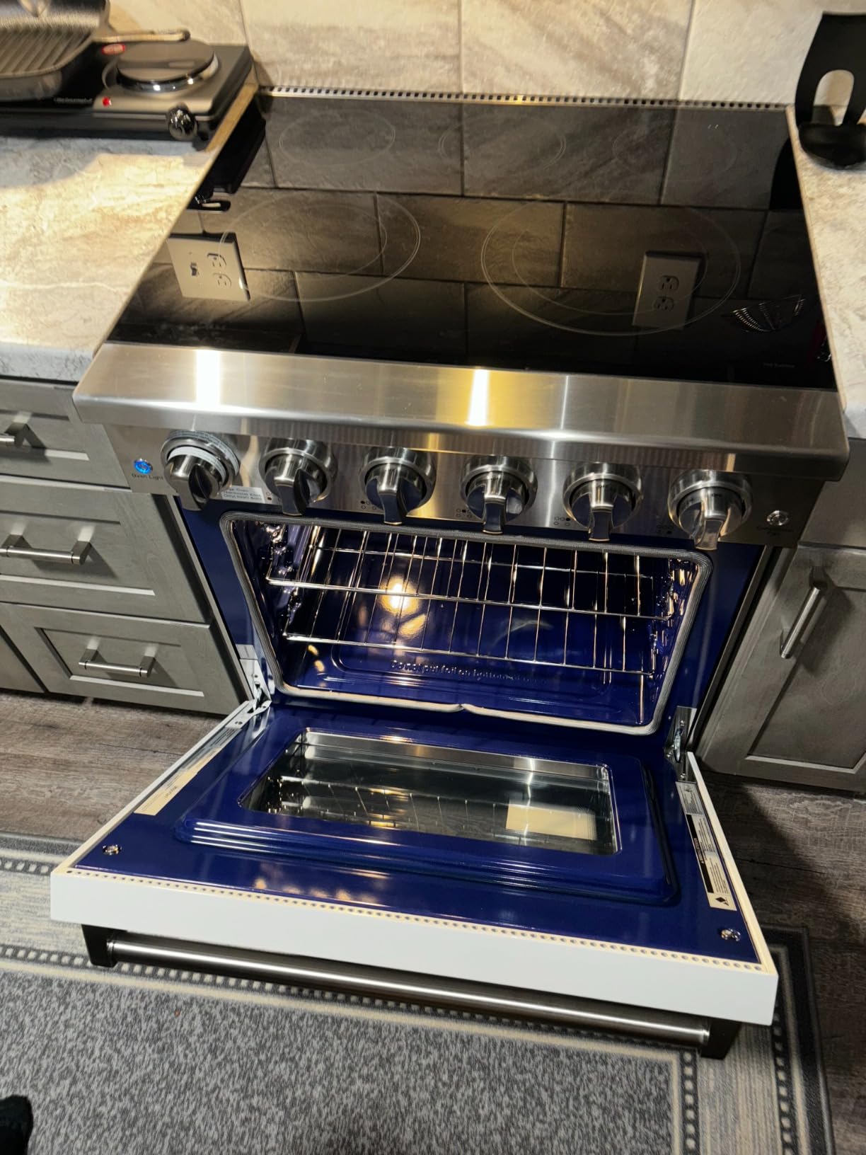 KOSTCH 30 inch Professional Electric Range with 5 Heating Elements Cooktop, 4.55 Cu. Ft. Convection Oven Capacity, Smooth Glass Top, in Stainless Steel, KOS-30RE06H (White) customer photo 1