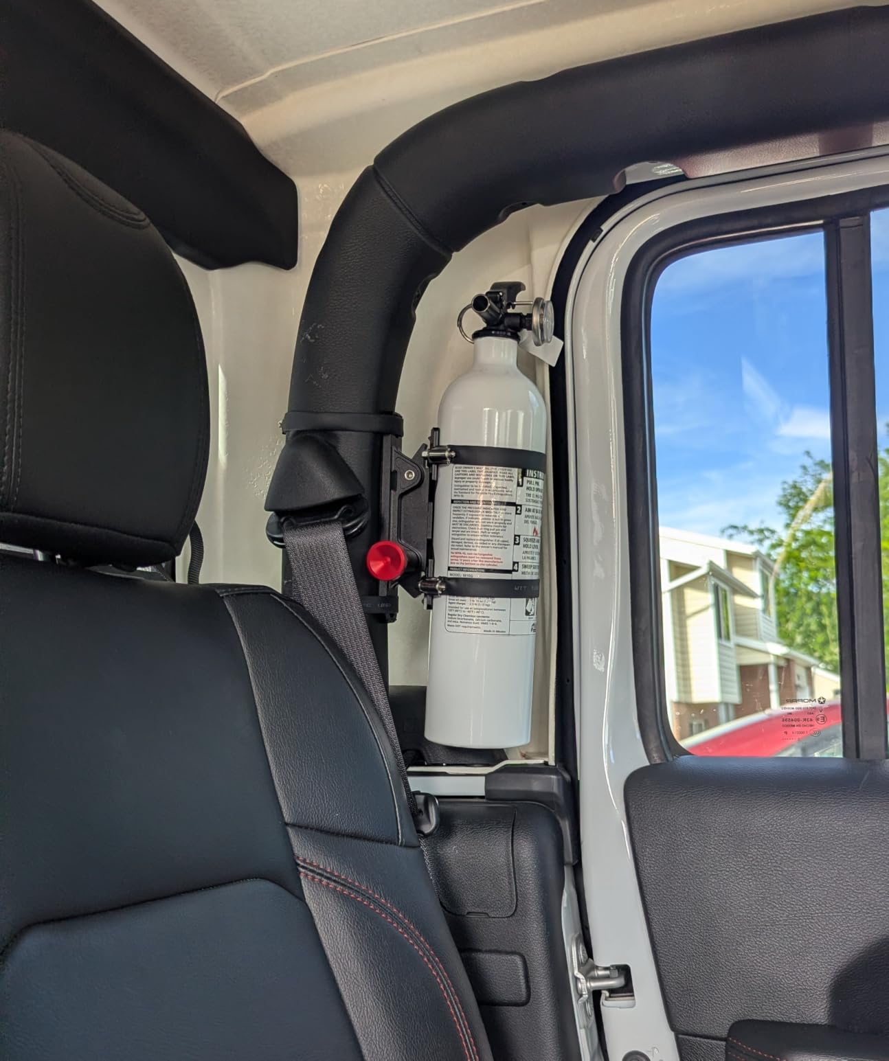 Quick Release Fire Extinguisher Mount - Aluminum Adjustable UTV Roll Bar Fire Extinguisher Holder Mounting Bracket Compatible with Jeep Wrangler TJ JK JL JKU Polaris RZR Ranger Can-Am X3 Universal customer photo 1