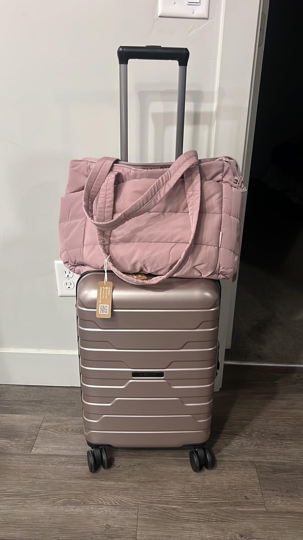 BAGSMART Carry-On Luggage 20