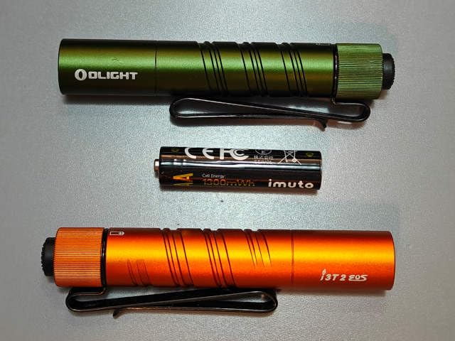 OLIGHT I3T 2 EOS Pocket Small EDC Flashlight (Black) | 200LM, Slim Mini Handheld Light, IPX8 Waterproof, 62M Throw, Lightweight, Two-Way Pocket Clip, AAA Battery customer photo 2