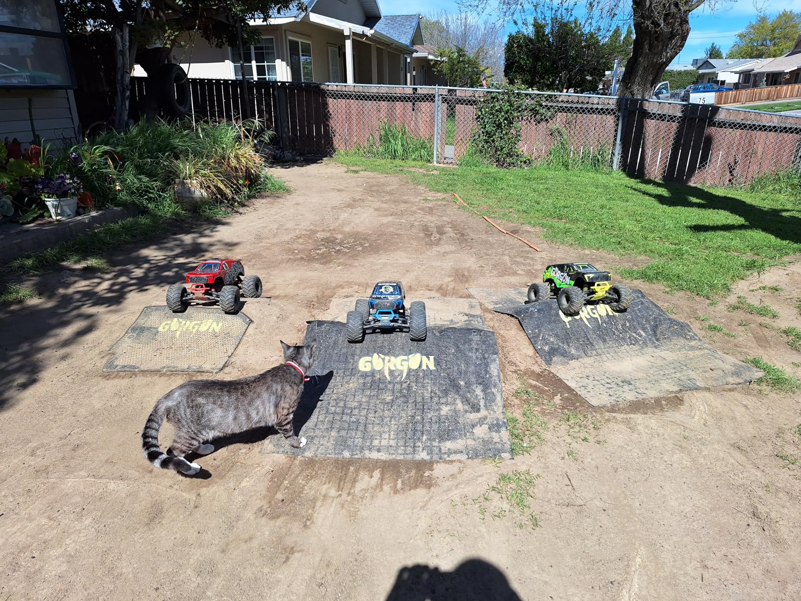 ARRMA RC Truck Gorgon 2 Wheel Drive MT 1/10 RTR (Ready-to-Run Battery and Charger Included) Smart 3300 7C S120 USB Red ARA3230ST2 customer photo 2
