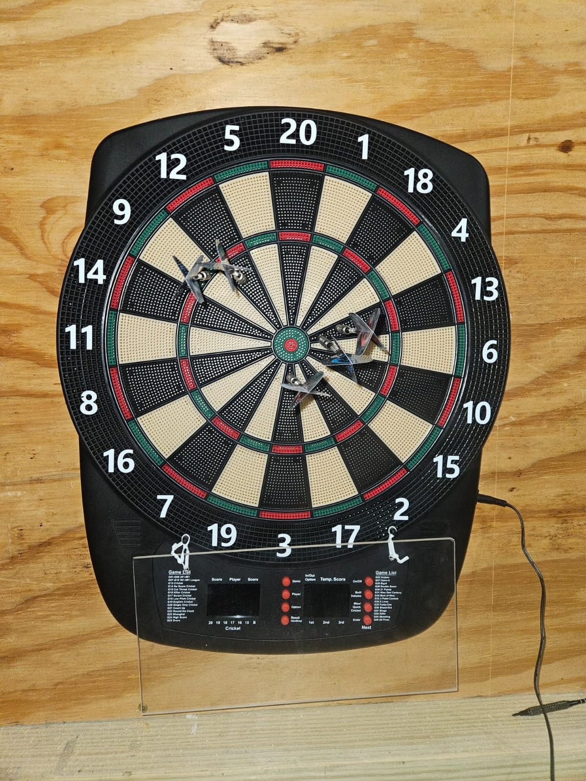 Electronic Dart Board, Low Bounce-Outs Soft Tip Dartboard with 40 Games | Automatic Scoring Electric Dart Boards, 427 Variations, Colorful LCD Display, 6 Darts, 100 Soft Tips, AC Adapter or Batteries customer photo 1