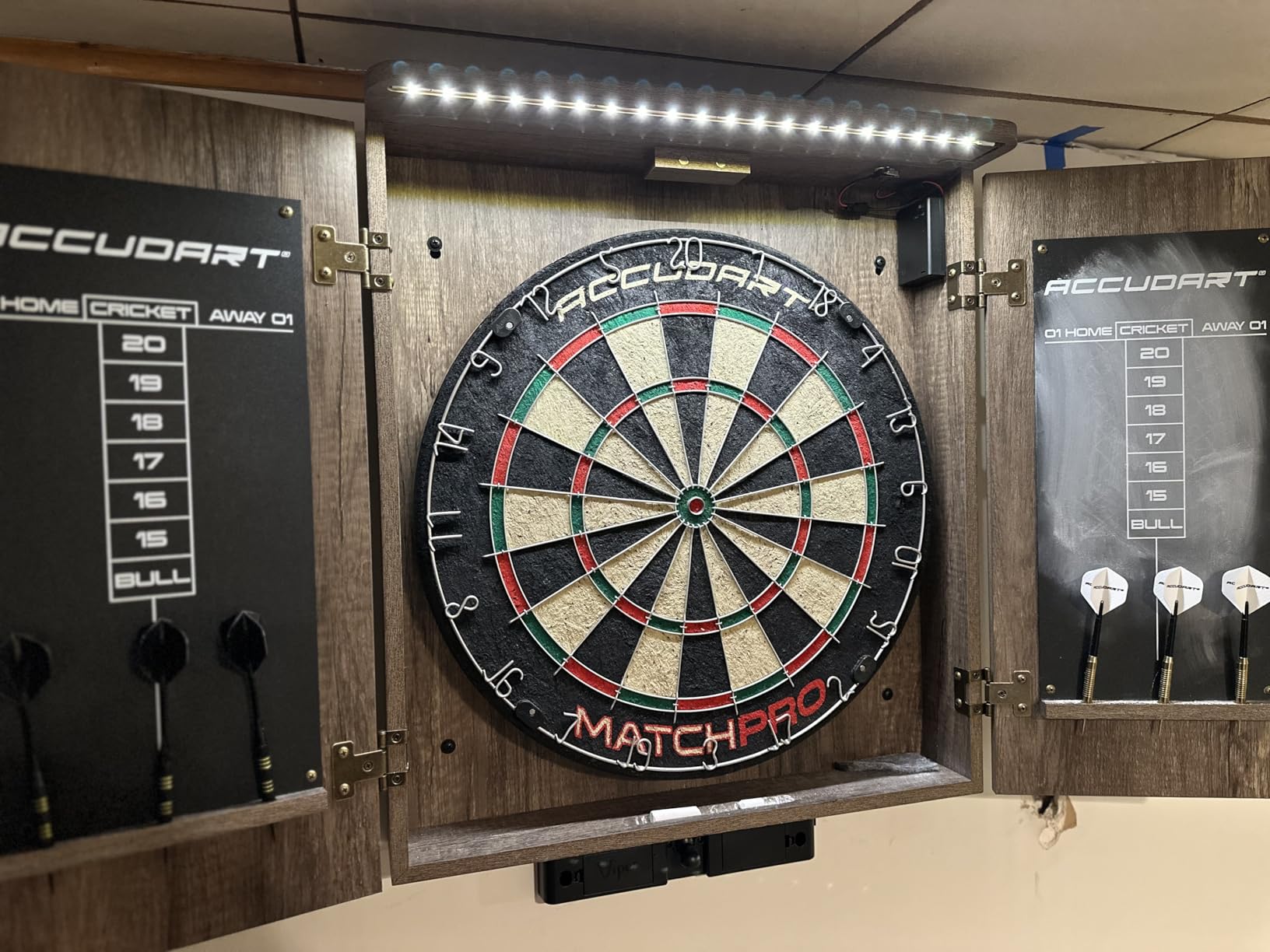 Accudart Match Pro Dartboard Cabinet Set - Official 18