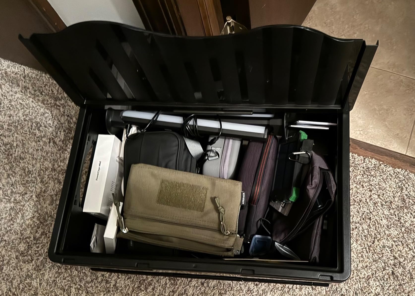 VEVOR 45L Collapsible Storage Bins with Lids 3 Packs, Stackable Utility Crates with Handles, Large Folding Containers for Organizing Tools, Snacks, Books, Food, Drinks, Camping & Transport customer photo 1