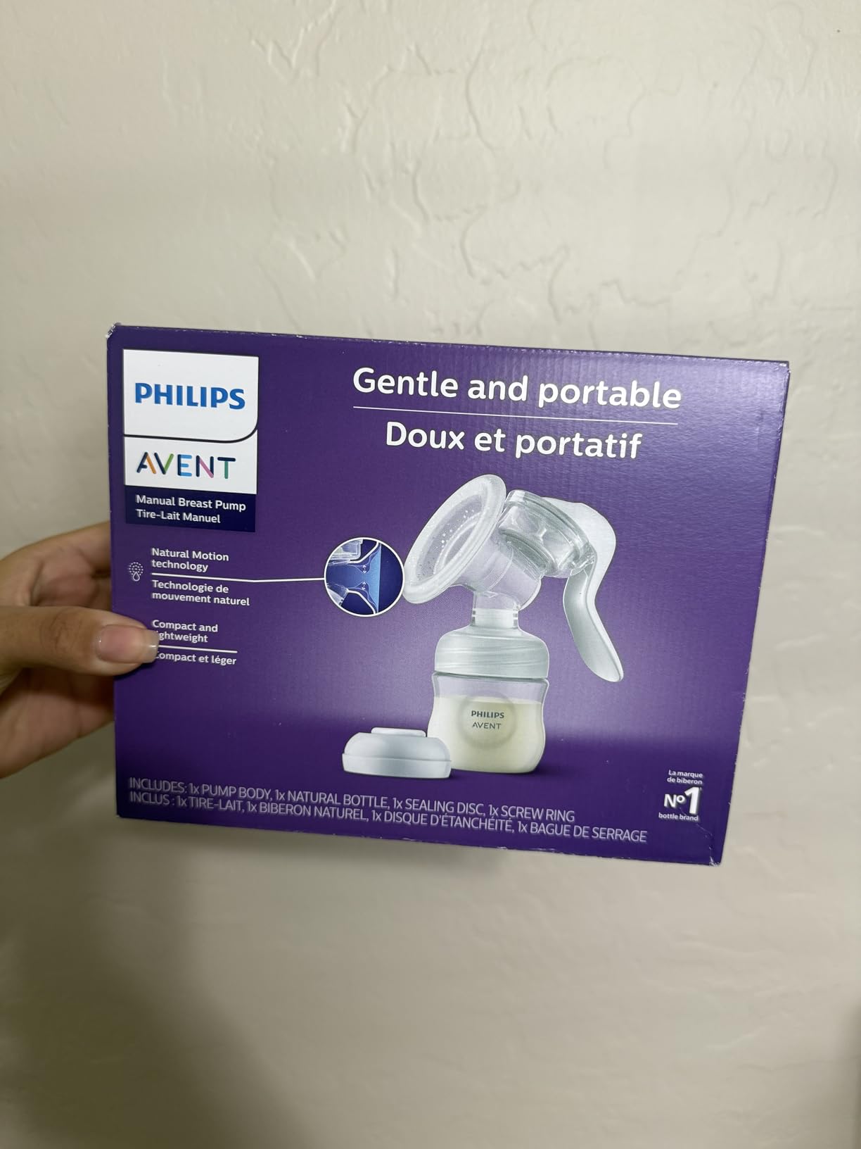 Philips Avent Manual Portable Breast Pump with Natural Motion Technology customer photo 2