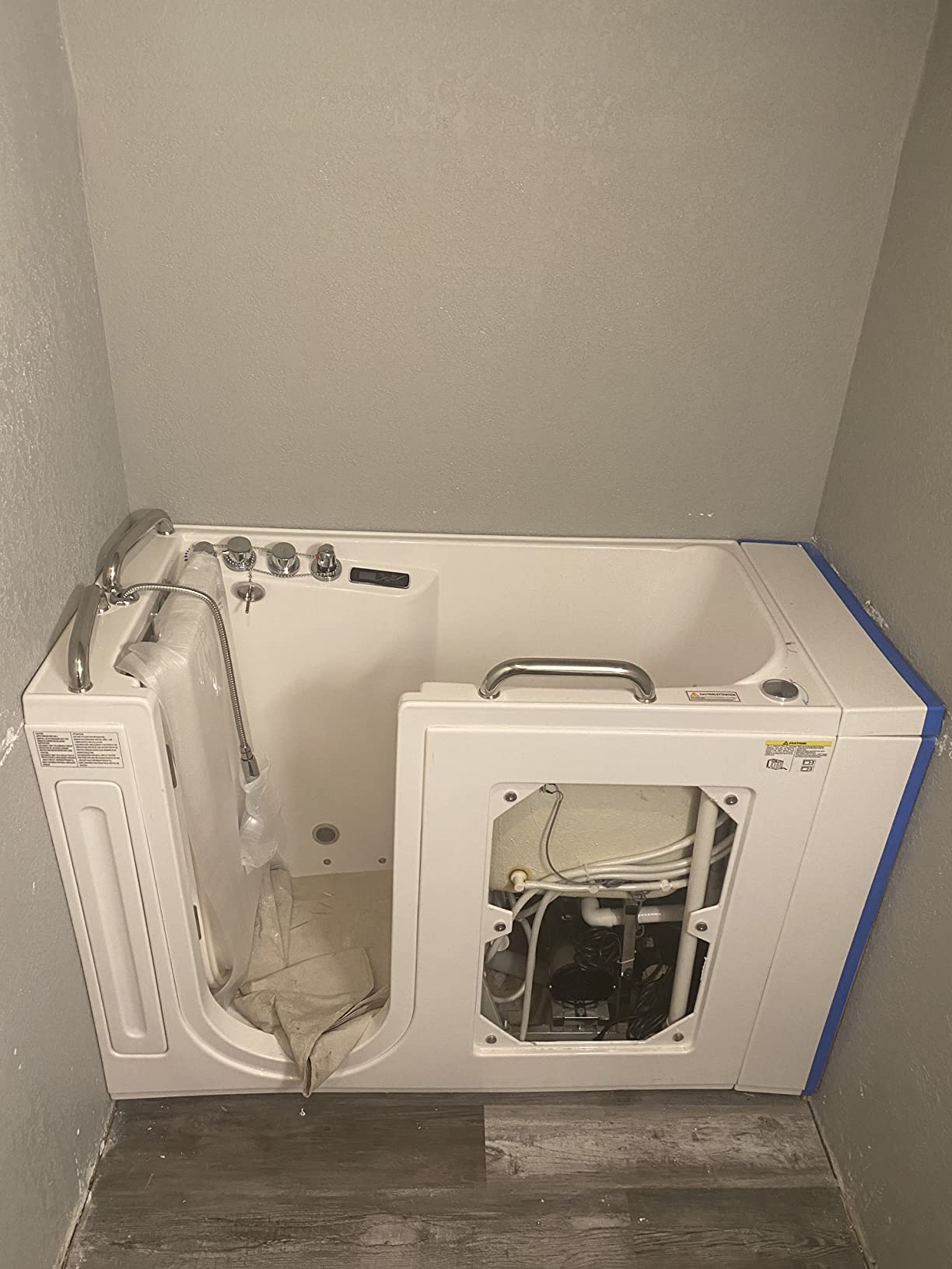 ANZZI Walk-In Tub, 30 x 53 in, Right Drain, Air & Whirlpool Jets, 110V | Spa features: Aromatherapy, chromatherapy, ADA slip-resistant seat, handheld shower, bath pillow included, LED light customer photo 1