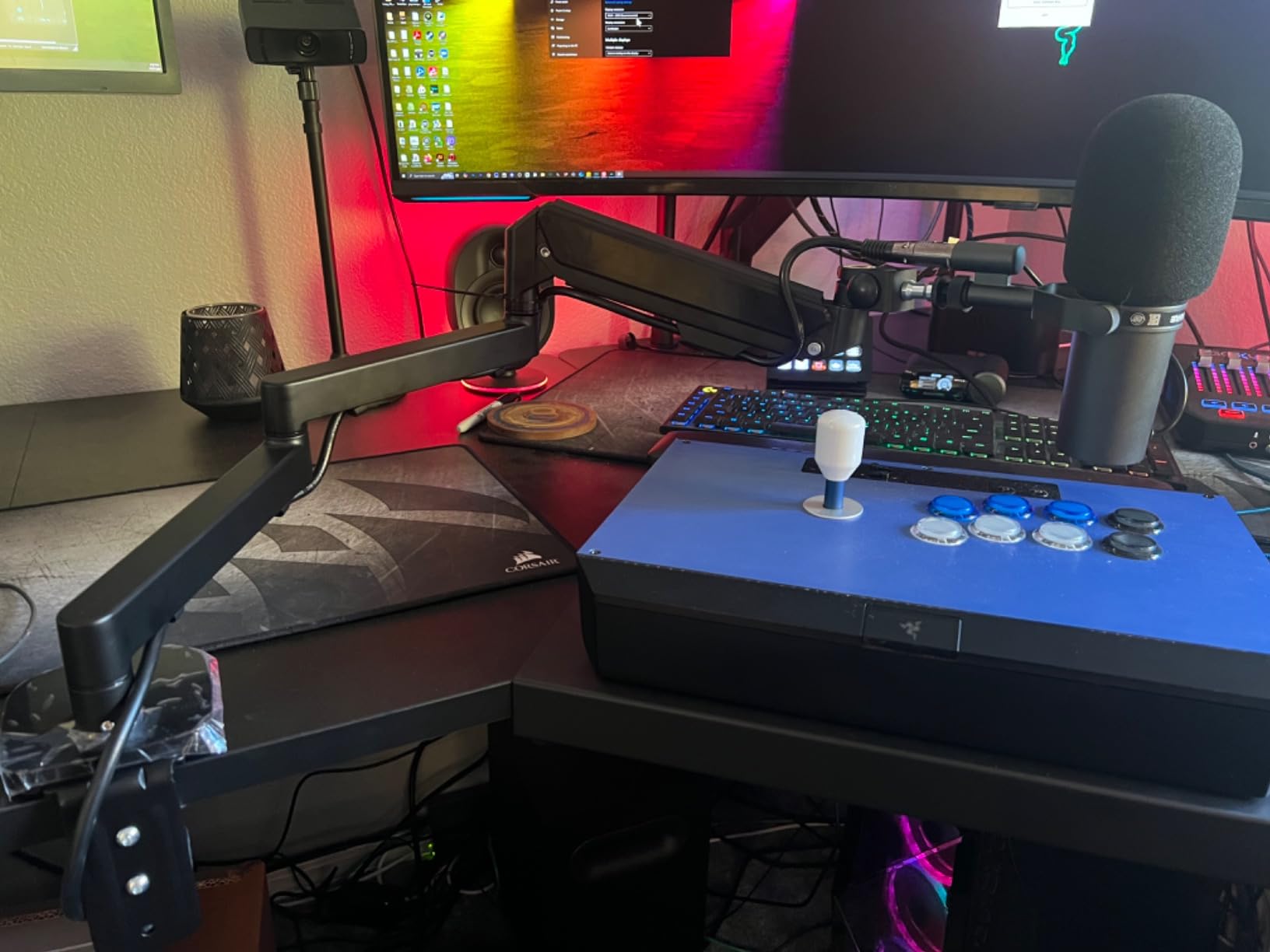 NEEWER Low Profile Mic Arm Desk Mount, with Pneumatic Damping, 360°, MS002 customer photo 1
