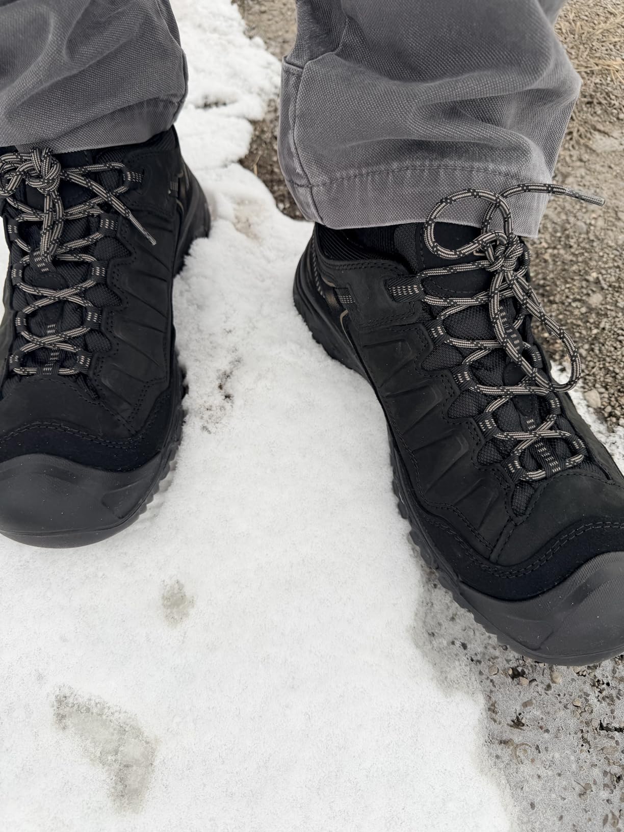 Men's Targhee 4 Low Height Durable Comfortable Waterproof Hiking Shoes customer photo 1