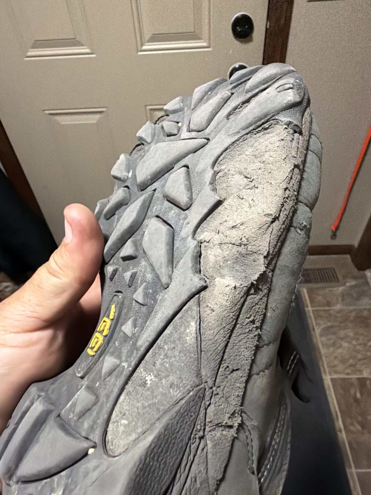 Men's Targhee 4 Low Height Durable Comfortable Waterproof Hiking Shoes customer photo 2