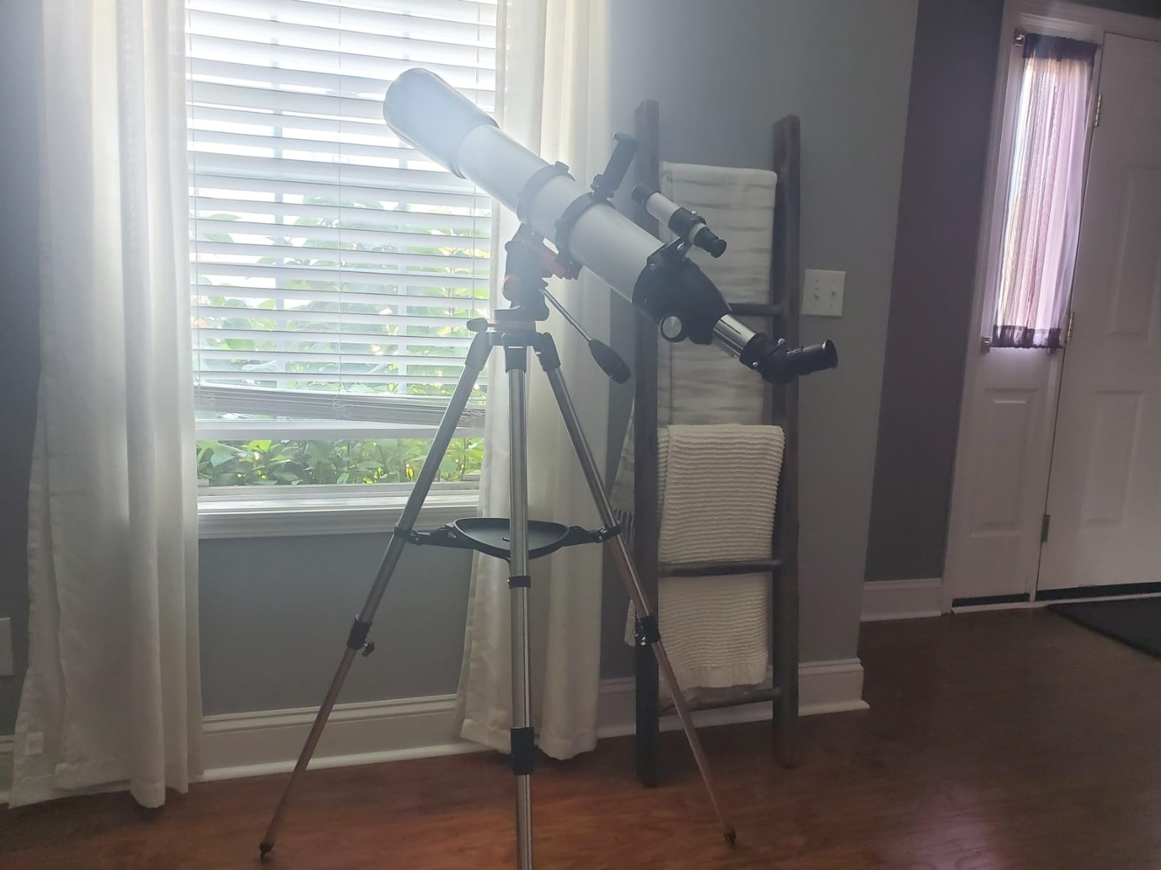 Telescope for Adults High Powered, 90mm 800mm Astronomy Refractor | Portable Professional Telescope for Adults & Beginners, Fully Multi-Coated, Stainless Steel Tripod, Phone Adapter & Carry Bag customer photo 1