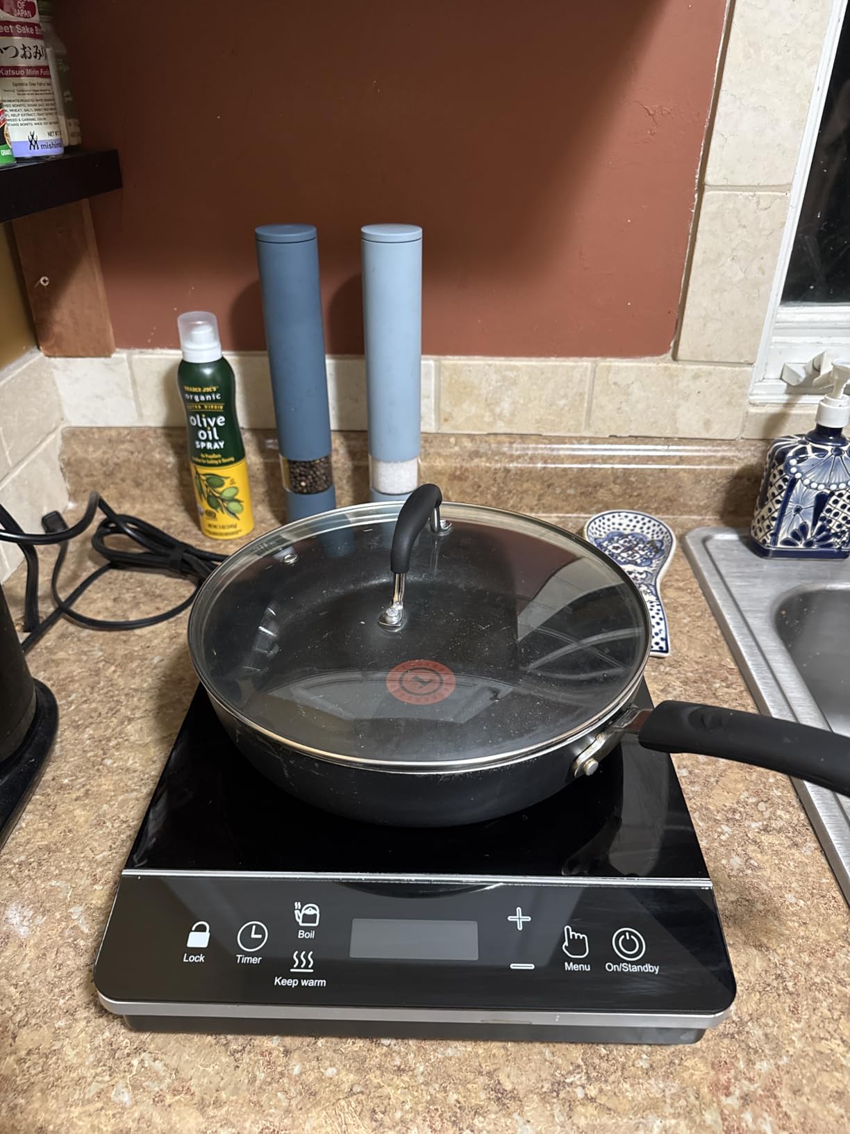 OMEO Portable Induction Cooktop Hot Plate Countertop Burner 1800 Watts customer photo 1