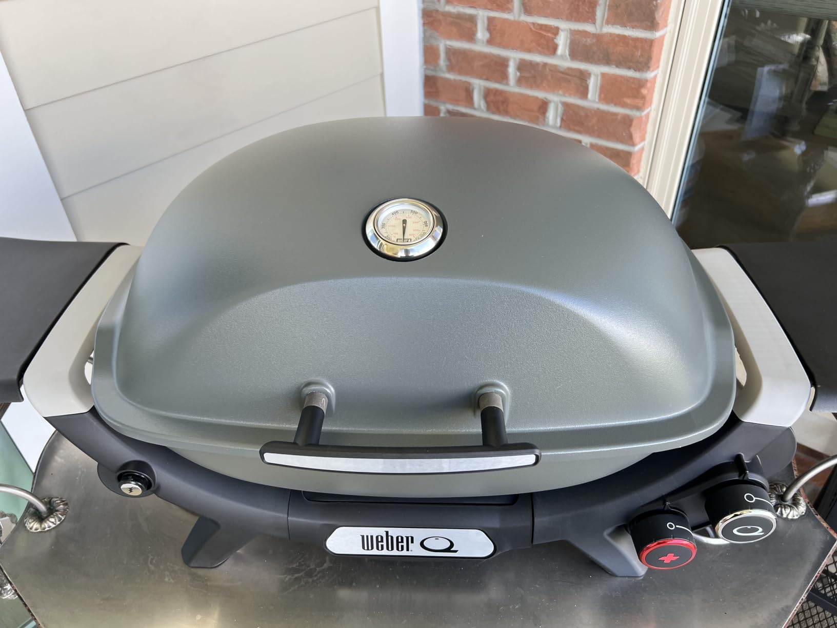 Weber Q 2800N+ Portable Grill, Propane Grill, Midnight Black | 250-700F Temp Range with Burner for Searing, Low-Temp Roasting, Camping Grill customer photo 2