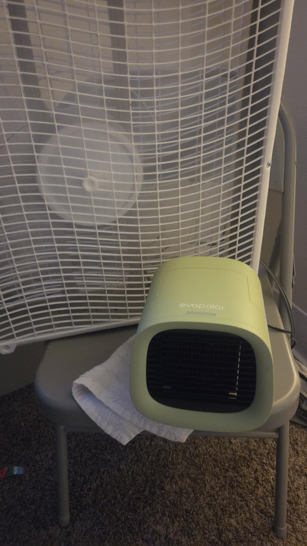 Evapolar evaCHILL Portable Air Conditioners - Portable AC Unit - Small Personal Evaporative Air Cooler & Fan for Desk, Office, Car, Camping, Grey customer photo 1