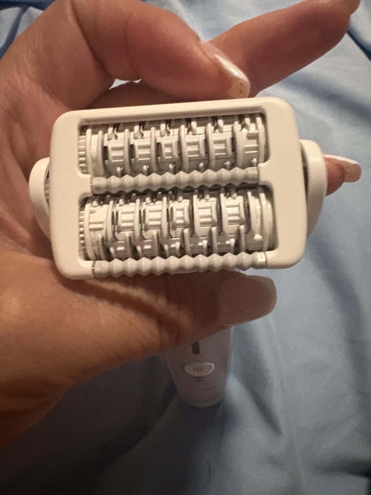Panasonic Epilator with Gentle Cap, Electric Hair Removal Tool for Home, 3 Speed Settings, Wet Dry, Washable - ES-EY30 customer photo 1