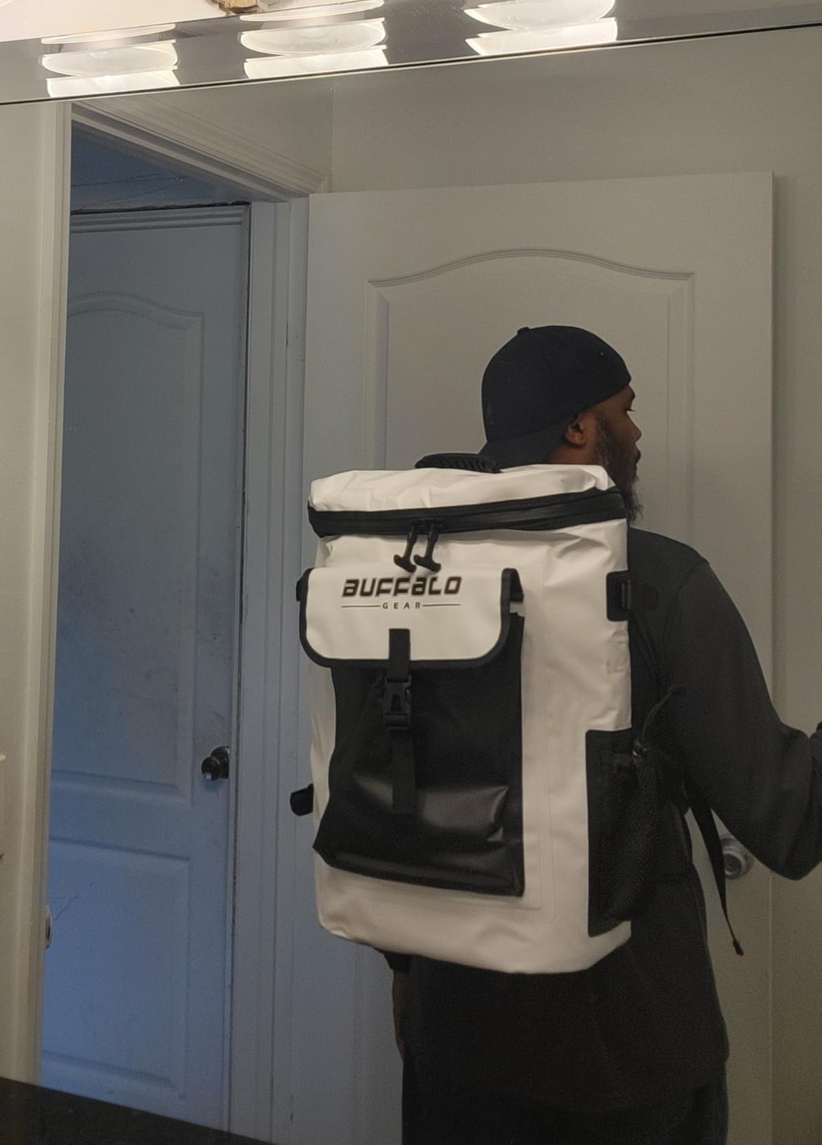 Buffalo Gear Fish Cooler Backpack 32Qt Waterproof Fishing Backpack Cooler Portable Fish Bag, Keep Ice Cold More Than 24 Hours customer photo 2