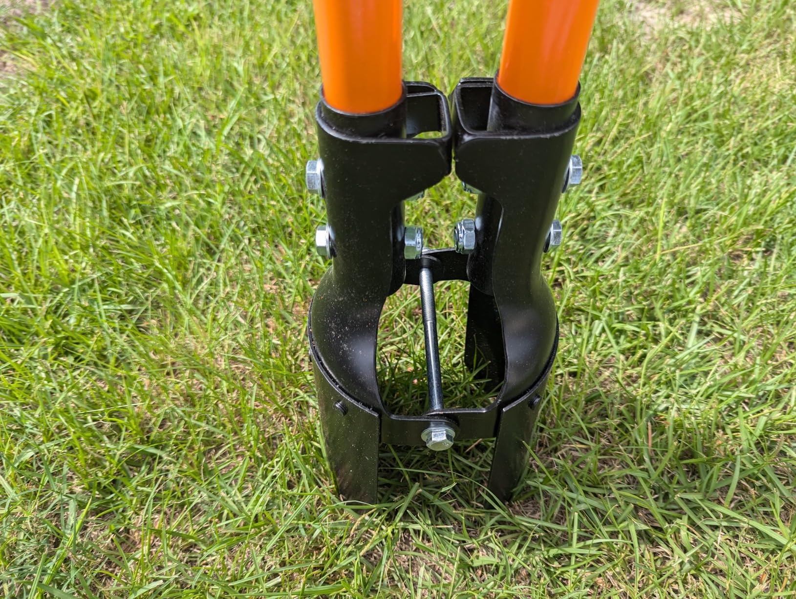 Nohovu Post Hole Digger, Heavy Duty with Fiberglass Handle, Carbon Steel Blades, 58 Inches customer photo 1