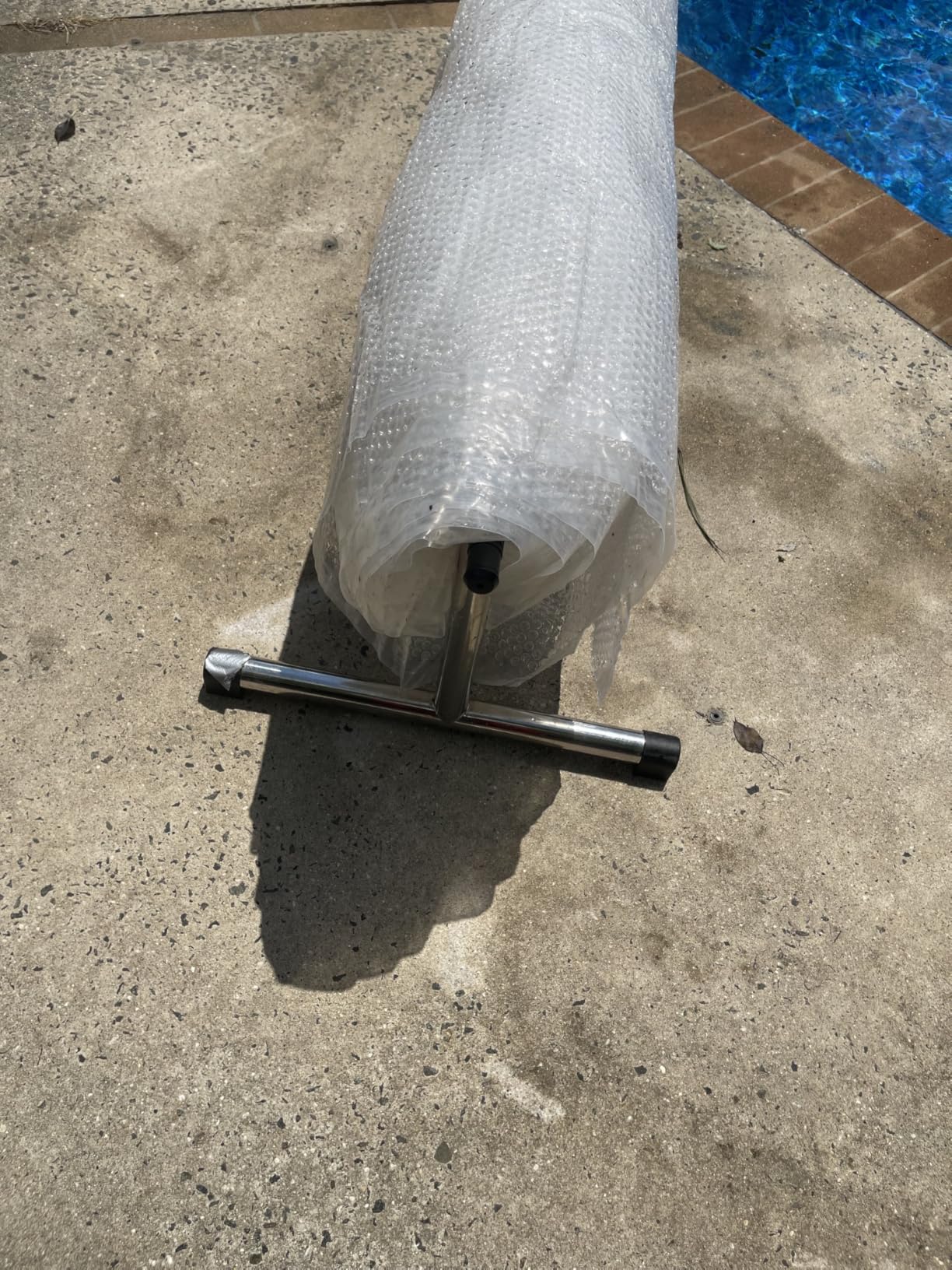 VINGLI 21FT Pool Cover Reel, Solar Cover Reel for Inground Swimming Pool | Adjustable Pool Cover Roller with Embedded Straps and Clips, Aluminum Solar Swimming Inground Cover Blanket Reel (2026) customer photo 2