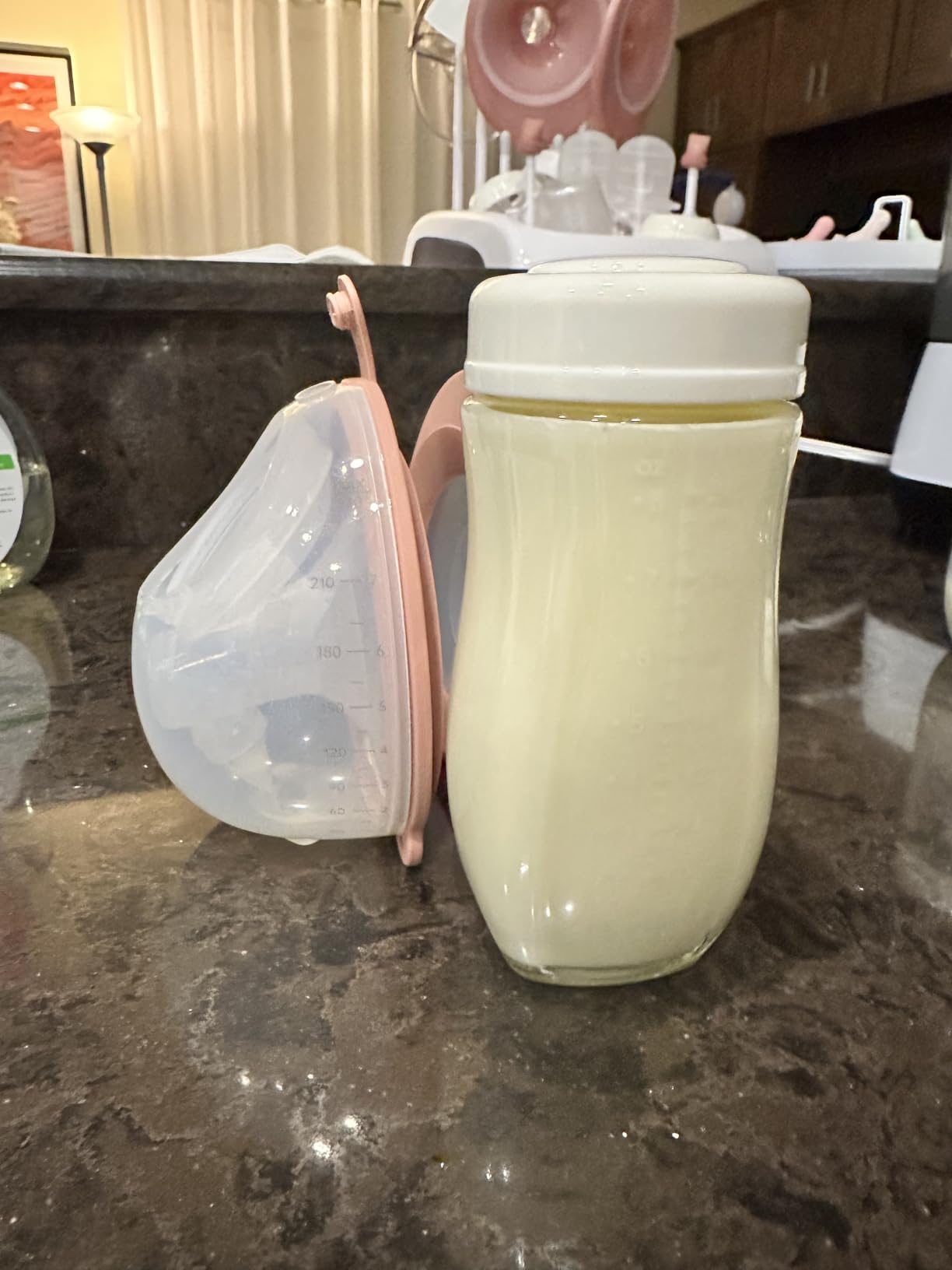 Momcozy V1 Pro Wearable Breast Pump, Hospital-Grade Pocket Primary Pump | Hands-Free Portable Pump, Lightweight, Visible Cups, Real Milk Removal customer photo 1