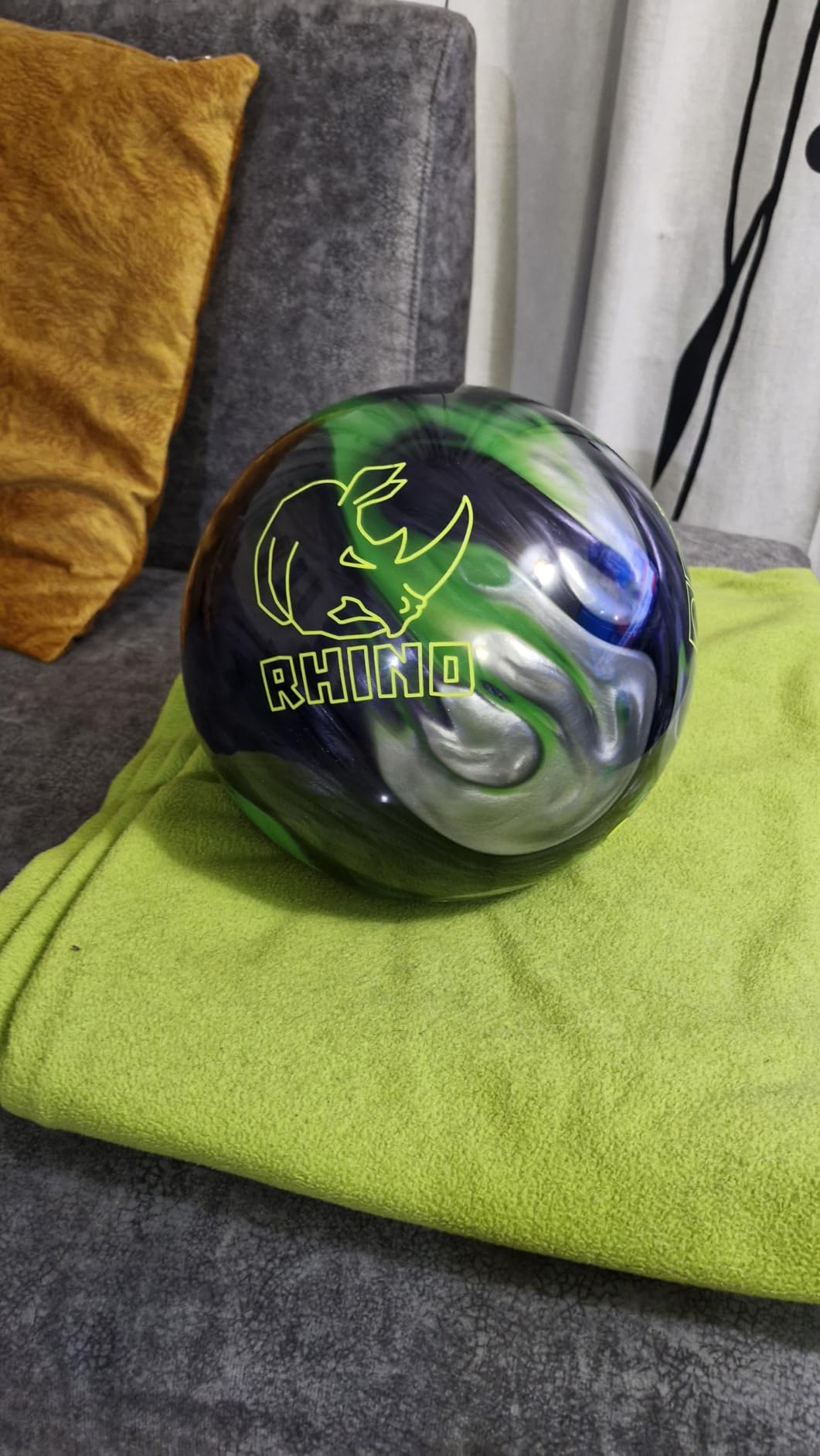 Brunswick Rhino Bowling Ball customer photo 2