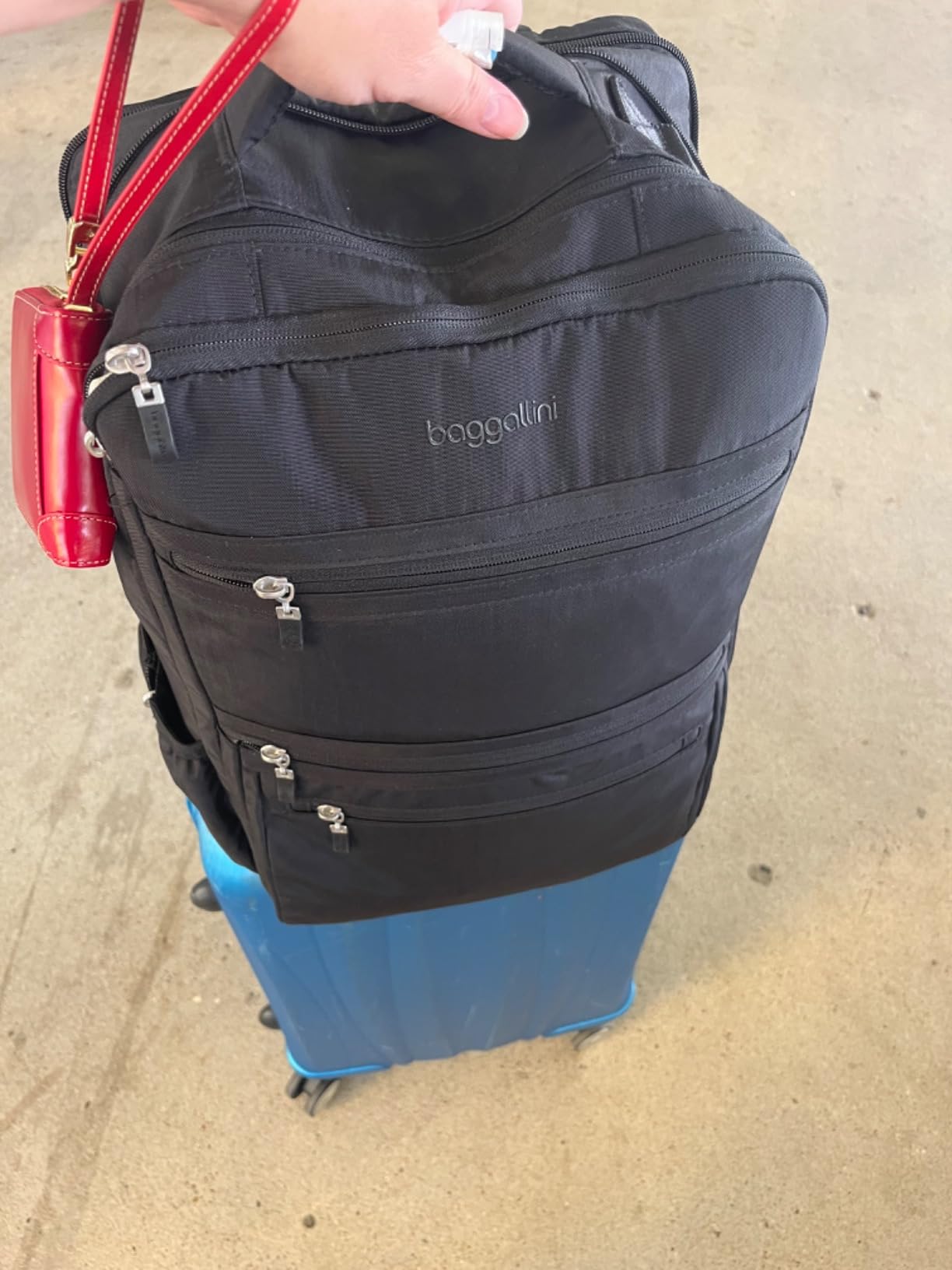 Baggallini Modern Convertible Travel Backpack customer photo 2