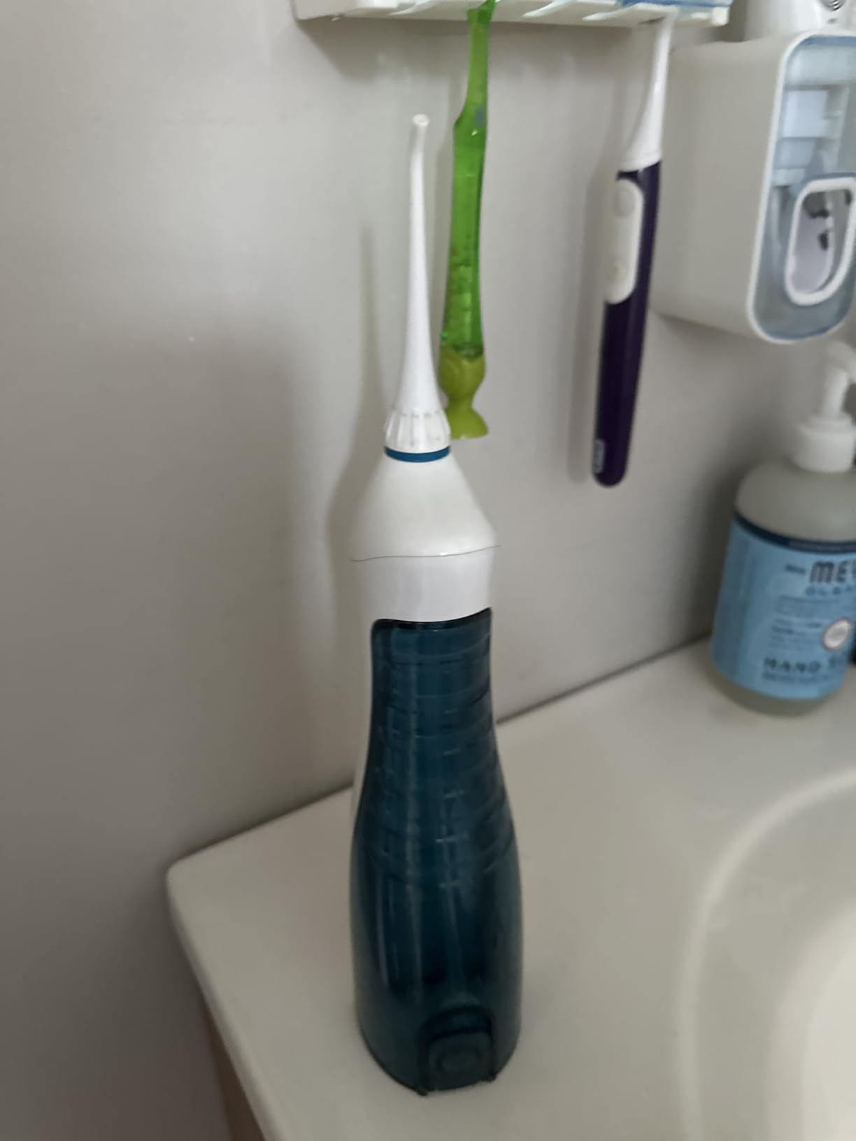 Water Flosser - Cordless Rechargeable Water Flossers for Teeth Cleaning - Waterproof Aqua Flosser, Portable Oral Irrigator for Dental Cleaning with 5 Jet Tips - Braces Home Travel customer photo 2