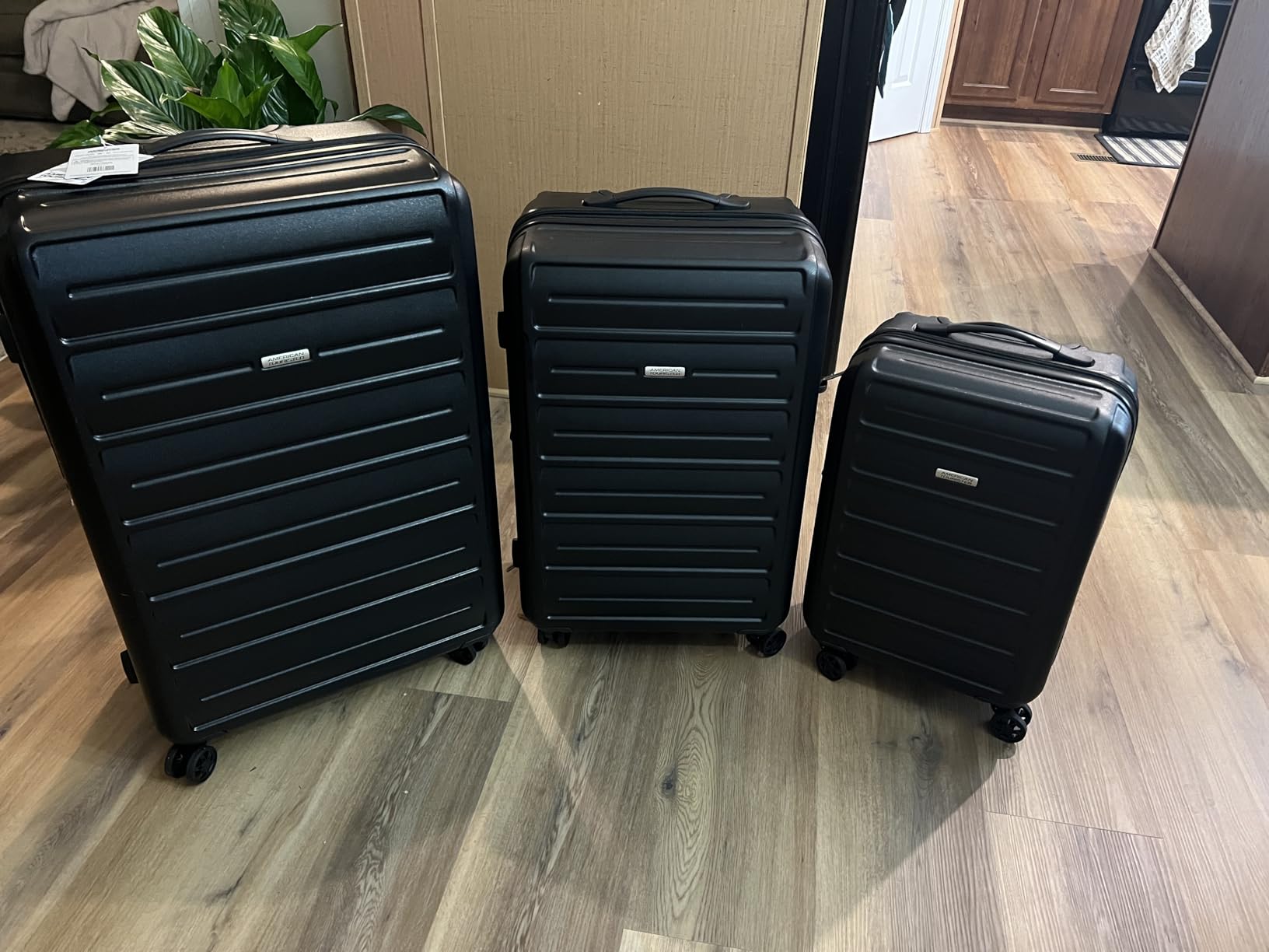 American Tourister Westridge Hardside Luggage Set with Spinner Wheels, Teal, 3PC Set (CO/M/L) customer photo 2