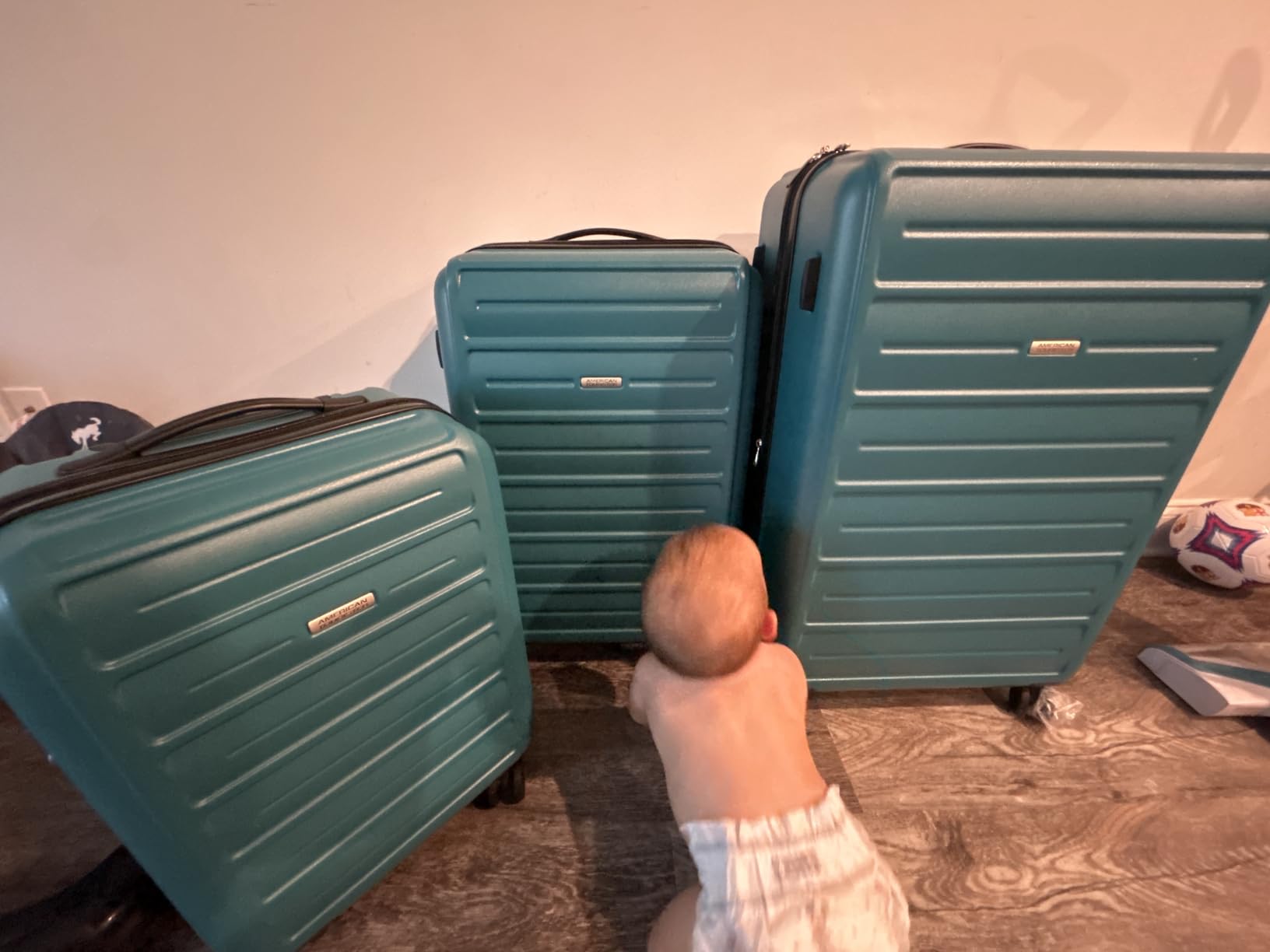 American Tourister Westridge Hardshell Luggage Set - 3 Piece Set - 20