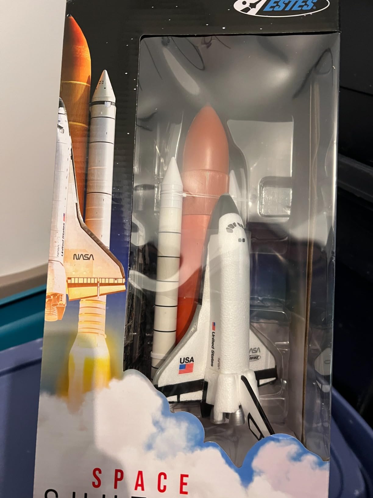 Estes 009991 Space Shuttle Model Rocket - Launch Up to 600 ft - Replica Rocket for Kids, Teens, & Adults - No Assembly Required - Launch Pad & Engine Sold Separately customer photo 1