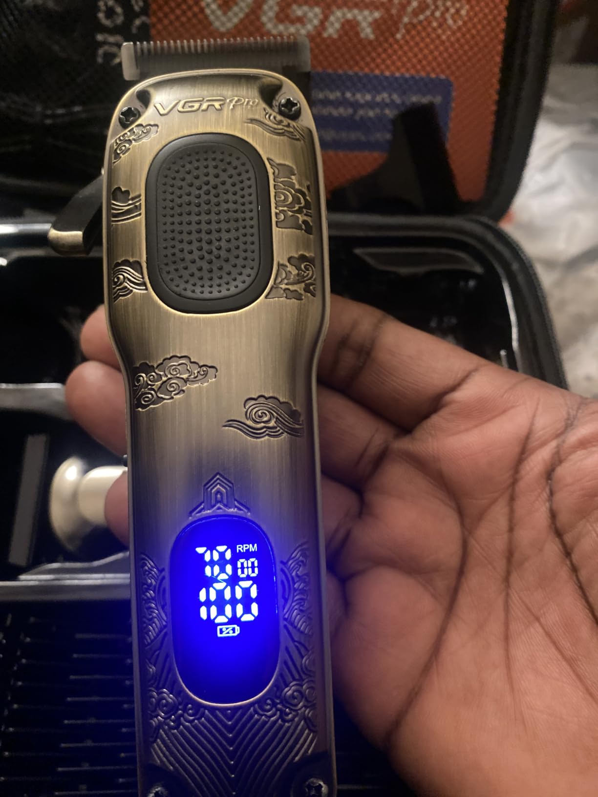 VGRPRO Hair Clippers for Men Professional, Cordless Clipper and Trimmer Set | 7000RPM Grooming Kit with EVA Case, LED display, 14 Guide Combs (including Right & Left Ear Taper Combs), Nose Trimmer Head customer photo 1