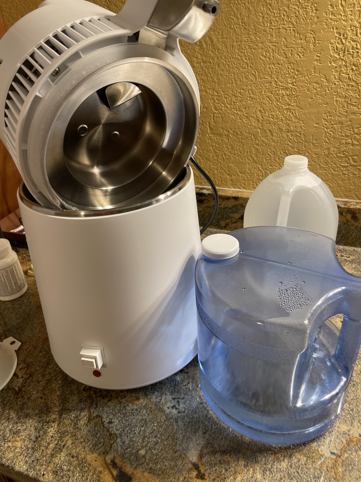 VIVOHOME 1.6 Gallon/6L 900W Water Distiller Countertop with Smart Switch Purifier Filter for Home Office customer photo 1