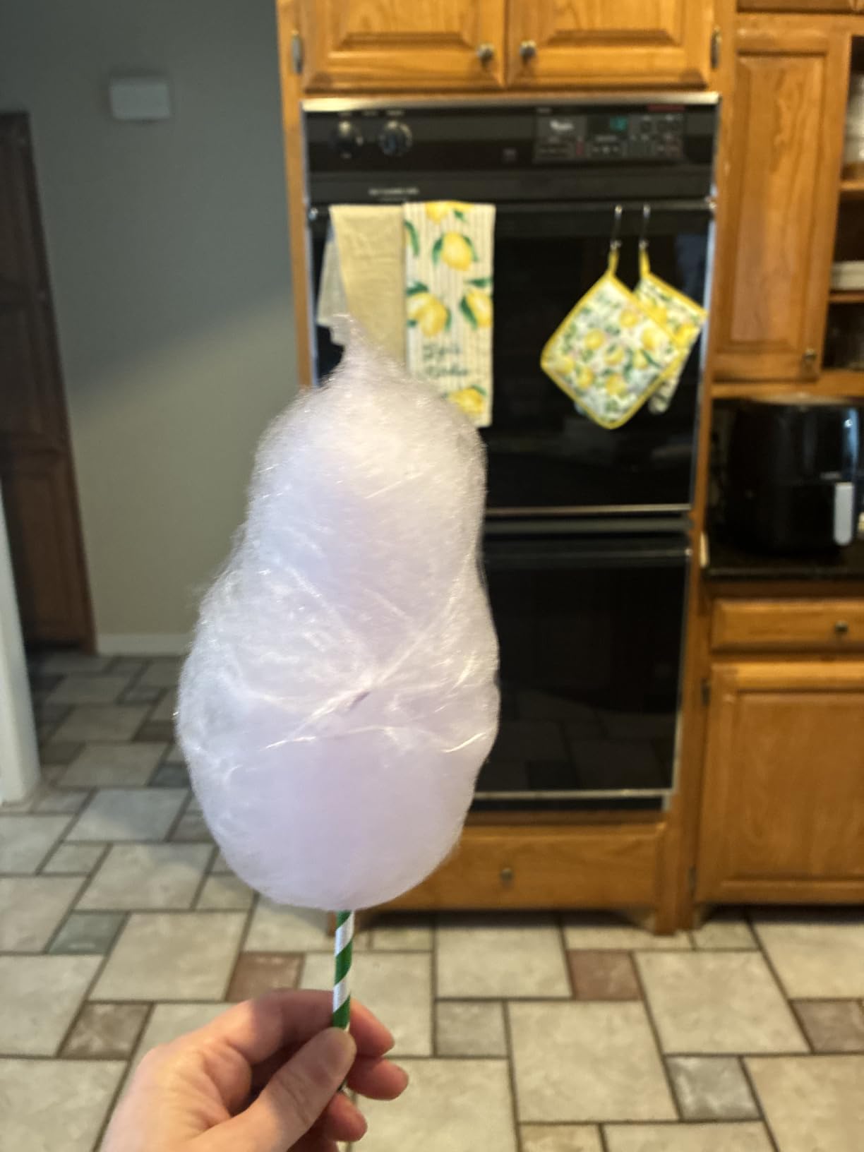Cotton Candy Machine, Mini Cotton Candy Maker for Kids, Pink Vintage Candy Maker for Christmas Gift, Home, Birthday Family Party, Includes 20 Cotton Candy Sticks & Sugar Scoop customer photo 2