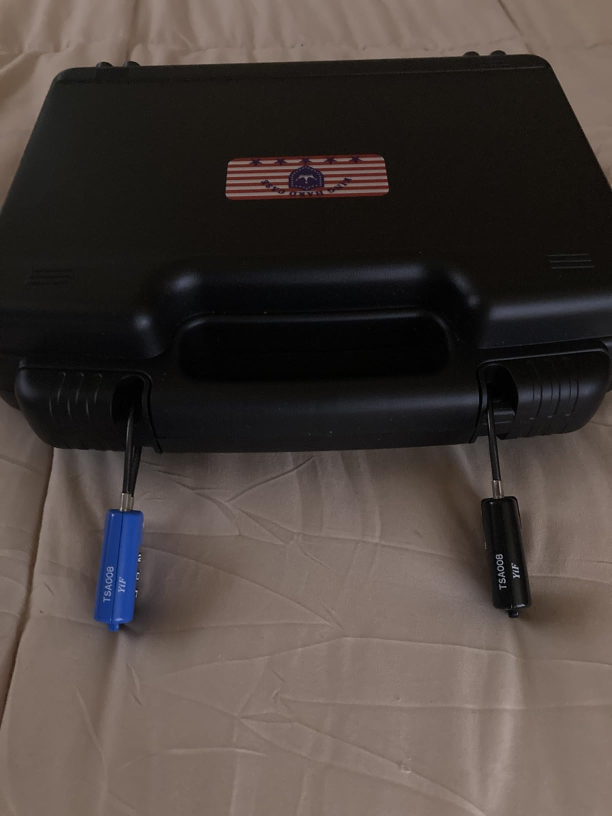 Kinghardcase 9mm Gun Case Lockable, TSA Approved Firearm Travel Case with TSA Lock, Pistol Case Hard Shell, Gun Safe for Handgun, Pistol, Revolver - Shockproof Gun Storage customer photo 2