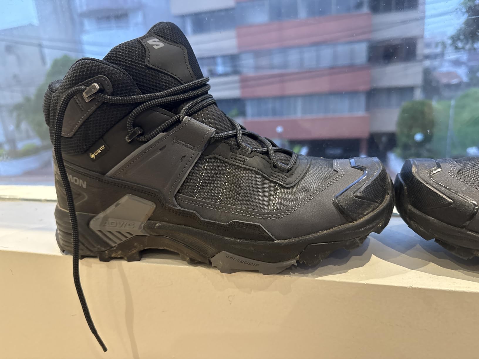 Salomon X Ultra 5 Mid Wide GTX Hiking Boots customer photo 1