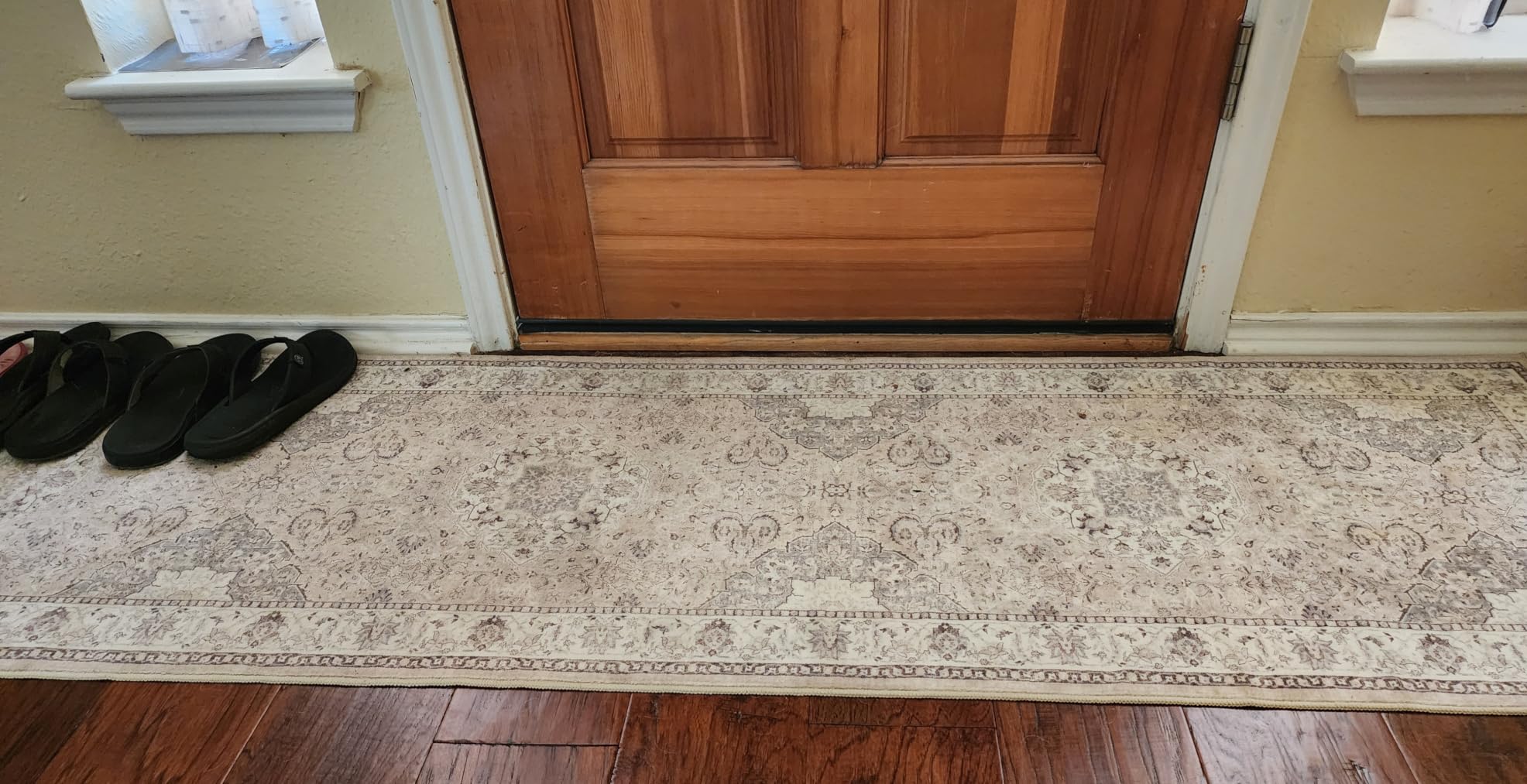 2x6 Hallway Washable Runner Rug : Vintage Soft Kitchen Laundry Runner with Non Slip Backing Farmhouse Entryway Living Room Floor Mat Stain Resistant Carpet for Bedroom Bathroom Distressed Beside Rug customer photo 1