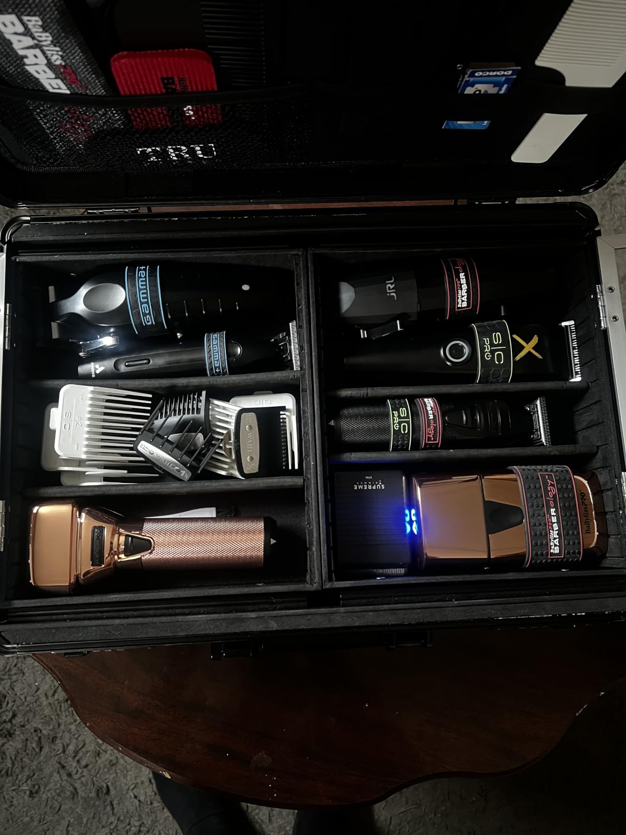 Yueieoun Barber Case 6 Clippers Sliding Tray, Profesional Barbers Briefcase Tool Case, Barber Cases for Clippers and Supplies, Hair Scissors Trimmer Organizer, Salon Hair Grooming Hard Travel Suitcase customer photo 2