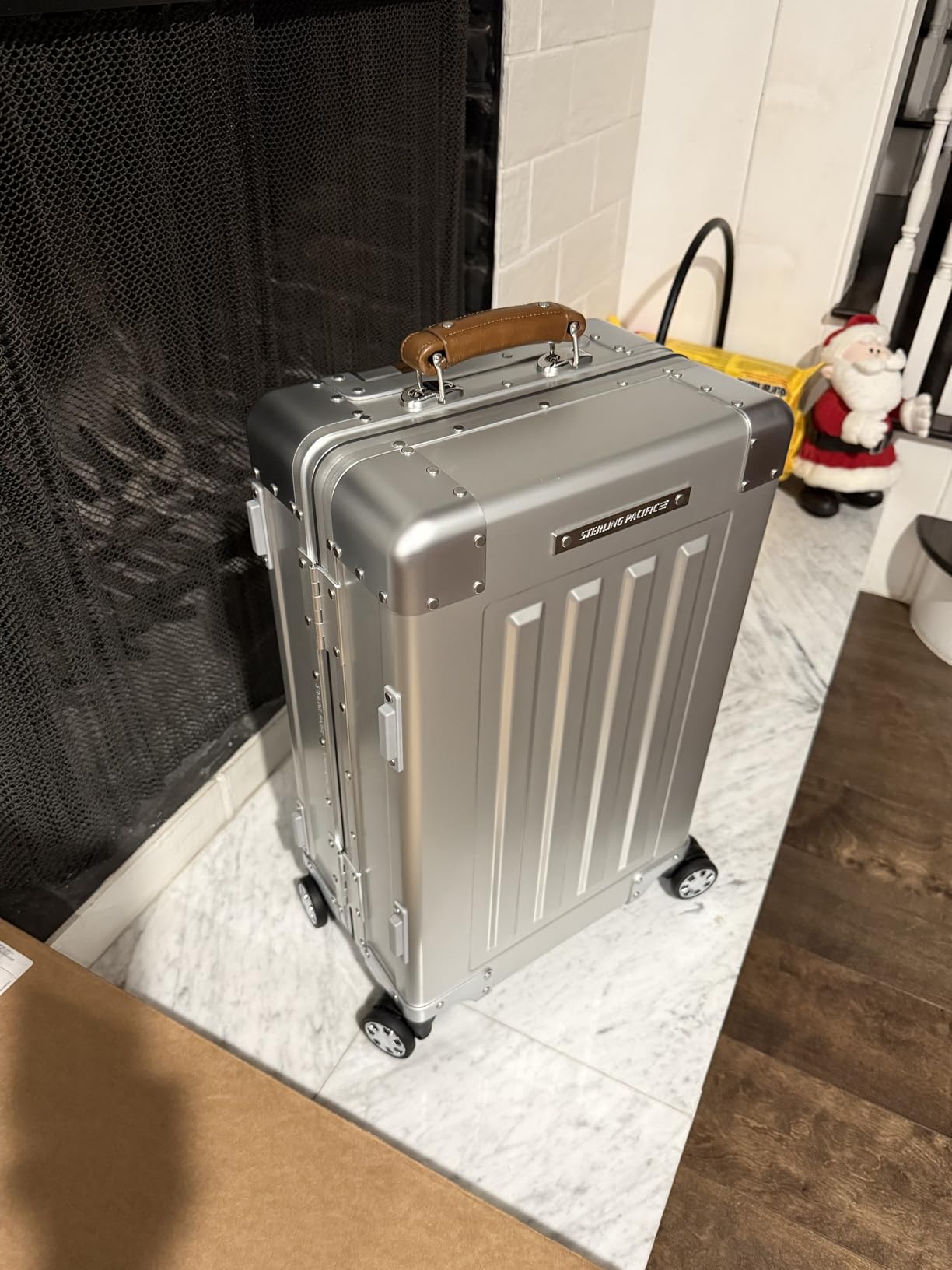 Sterling Pacific 40L Cabin Travel Case - Full Aluminum Four Wheel Carry On Luggage, Italian Leather Handles customer photo 1