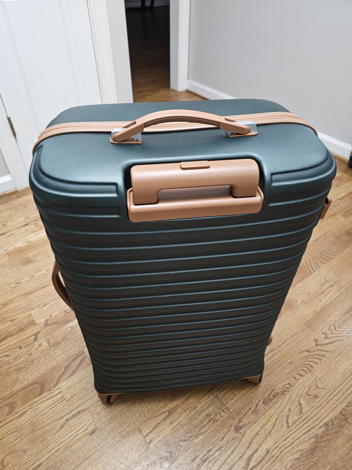 Joyway Luggage Set 7 Piece Suitcase Sets with Spinner Wheel,Hardside Expandable Travel Laggage with TSA Lock(18/20/24/28 Blue) customer photo 2